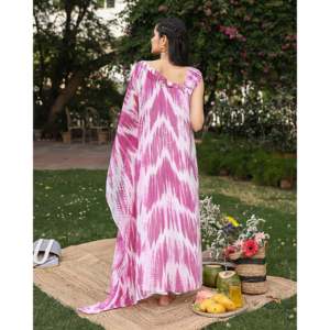 Ensemble Kaftan Bohème Longue Taille Naturelle Respirant pour Femme en Chiffon Rose Printanier Taille XS - Product Image 3