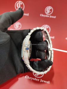 Bijoux fantaisie de luxe personnalisés, montre en moissanite blanche de 40mm avec diamant, stock en vrac disponible en Inde, prix de gros - Product Image 4