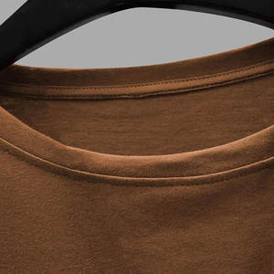 Camiseta sin mangas oversize de algodón pesado para hombre, estilo urbano, para gimnasio, verano, moda urbana, con efecto lavado ácido y bordes deshilachados. - Product Image 2