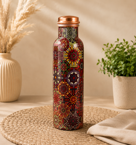 Bouteille d'eau en cuivre pur, récipient ayurvédique pour la santé avec impression artistique de mosaïque mandala traditionnelle vibrante, sans joint ni couture - Product Image 1
