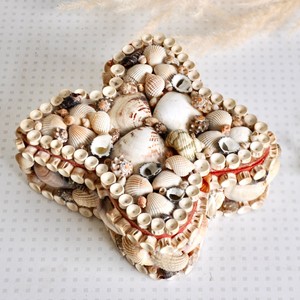 Gorgeous Antique Natural Seashell Jewelry Box Handmade Nautical Theme Shell Shape Engagement <b>Ring</b> <b>Boxes</b> - Product Image 2