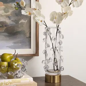 Vase à fleurs en métal artisanal pour un style d'intérieur luxueux, vase à fleurs en métal pour une décoration de maison haut de gamme - Product Image 3