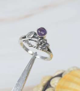 Bague en améthyste naturelle lisse et ronde, argent sterling 925, bague tendance pour femme, bijoux pour soirée, bague en améthyste faite à la main - Product Image 1