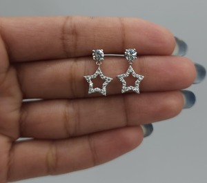 Pendientes de Estrella Abierta con Diamante Cultivado en Laboratorio de 0.80 Ct, Oro de 14K, Joyería Fina Minimalista para Fiesta - Product Image 5