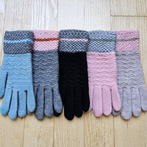 Mitaines d'hiver pour femmes, mitaines tricotées à doigts ouverts, mitaines à rayures, gants longs arc-en-ciel pour usage quotidien - Product Image 3