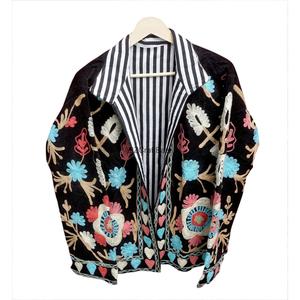 Chaqueta Tradicional Bordada de Corduroy de Algodón Ecológico con Cuello Mandarín y Estampado Floral, Hecha a Mano, para Mujer, Ropa de Otoño - Product Image 2