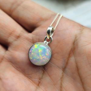 สร้อยคอเงินแท้ประดับโอปอลไฟแฟนซี จี้โอปอลเอธิโอเปีย NIKHIL GEMS สไตล์วินเทจ สำหรับงานหมั้น ขายส่ง OEM ผู้ส่งออก - Product Image 2