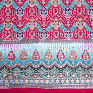 Tela Crepé Rosa Natural Rani con Estampado Floral Geométrico Étnico y Borde Ornamental Pesado para Material de Vestido Kurti - Product Image 1