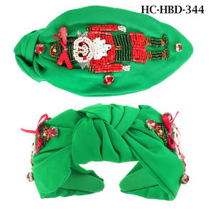 Diadema Navideña Hecha a Mano con Cuentas Rosas y Bordado de Diseño de Santa Claus, Accesorio Festivo y Elegante para el Cabello de Mujer - Product Image 6