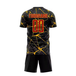 Conjunto de Uniforme de Fútbol Personalizado en Morado y Amarillo, de Alto Rendimiento, Transpirable, de Poliéster, Unisex, para Equipos, Jersey y Pantalones Cortos Sublimados al por Mayor - Product Image 2