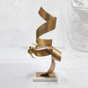 Sculpture de table en fer forgé Art Déco, faite à la main, écologique, personnalisable, décoration métallique pour la maison, statue décorative - Product Image 3