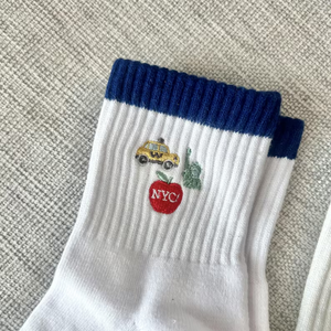 Calcetines Antideslizantes ODM para Pilates, Barre, Yoga y Uso Diario en Interiores - Longitud Media, Hechos en Vietnam - Product Image 5