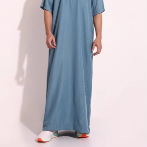 เสื้อคลุมโทบผู้ชายสีพื้น น้ำหนักเบา ระบายอากาศได้ดี เสื้อผ้าอิสลามคุณภาพสูง ชุดคลุมอาหรับ รับทำโลโก้ ขายส่งจากโรงงาน - Product Image 4