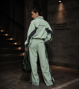 Ensemble de survêtement unisexe WHITEAURA style streetwear sportif, vert clair, blocs de couleur, fermeture à cordon, coupe régulière, respirant - Product Image 5