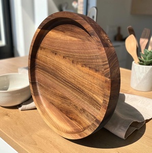 Plateau de service rond en noyer massif fait main avec finition laquée, multifonctionnel pour la cuisine, la table basse, le bureau, facile à nettoyer - Product Image 5