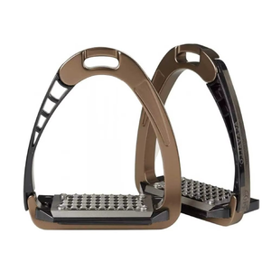 Étriers pour jeunes cavaliers en aluminium avec étriers inclinés décalés pour réduire la pression sur les jeunes chevaux, fabriqués au Pakistan - Product Image 3