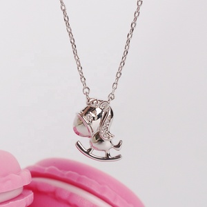 Ciondolo <span class=keywords><strong>a</strong></span> Forma di Unicorno Cavalcabile con Cristalli Swarovski, Gioiello Daisini per Bambine - Product Image 4