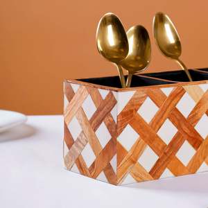 Porte-couverts en bois massif multi-usages pour cuillères, fourchettes, couteaux et serviettes, disponible à la vente, exportateur indien. - Product Image 2