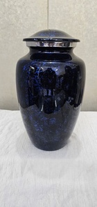 Urna Funeraria de Aluminio Azul Negro Espejo, Acabado de Alta Calidad, Estilo Americano, 220 Pulgadas Cúbicas, Diseños Personalizables - Product Image 3