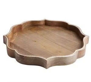 Plateau de service carré moderne en bois avec motif végétal sculpté, design traditionnel haut de gamme fait main pour utilisation sur table - Product Image 5