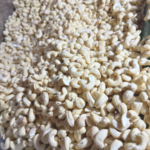 Vietnam Trusted Supplier Wholesale W180 Vietnam Cashew <b>Kernels</b> Grade Ww320 Santigo Vietnam Exported To Asia, Eu, Middle East - Product Image 1
