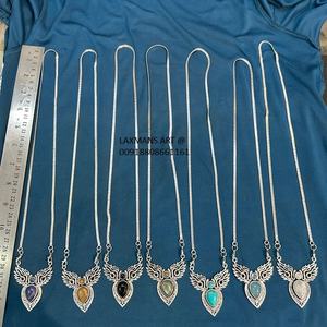 Pendentif en pierre de mode en gros de l'inde pendentif en pierre pendentifs de mode breloques en pierre breloques de mode pendentifs chakra indien - Product Image 1