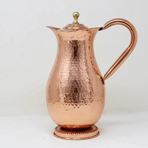Premium made in India <b>copper</b> pitcher featuring clean silhouettes and a matching lid and <b>handles</b>, available at wholesale prices. - Product Image 2