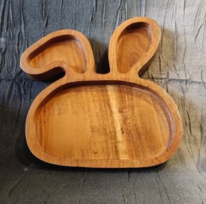 Plateau en bois en forme de lapin, plateau décoratif style ferme pour la décoration de la maison, plateau de service et de rangement pour table basse et petit-déjeuner, au meilleur prix - Product Image 1
