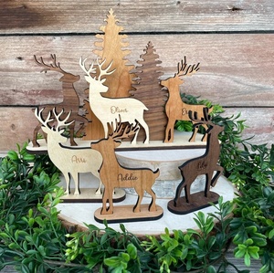 Boîte de table de Noël religieuse artisanale Delarchi H98 en bois, personnalisée avec des étiquettes de nom de famille de cerfs, des panneaux muraux, Vietnam - Product Image 5