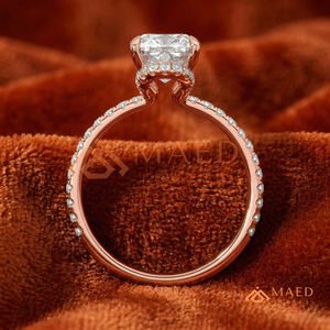 Bague de fiançailles en or rose 14K/18K avec coupe coussin et bande pavée |   Bague de mariage élégante pour femme - Product Image 3