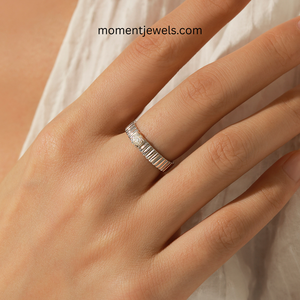 Bague en argent sterling 925 avec moissanite, style vintage simple unisexe, incrustation brillante, bague ronde pour le doigt, plaqué rhodium, bijoux fins pour moi - Product Image 2