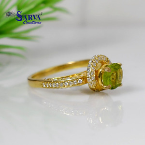 Anillo de Lujo de Plata de Ley 925 con Peridoto y Circonitas Cúbicas, Chapado en Oro, Elegante Joyería de Compromiso para Mujer - Product Image 3