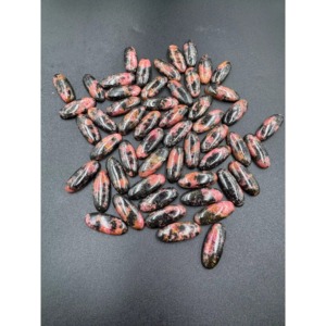 Pierre précieuse naturelle de qualité supérieure, rhodonite, taille cabochon, forme ovale, pour la fabrication de bijoux - Product Image 3