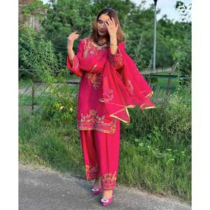 Ensemble de costume pour femme, vêtements de soirée, broderie, travail de séquence - Product Image 3