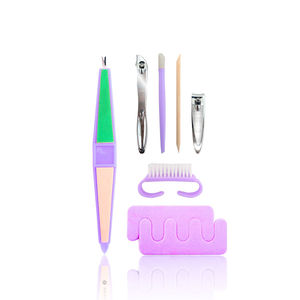 Juego de Manicura y Pedicura de Acero Inoxidable con Logotipo Personalizado al por Mayor, Juego de 12 Herramientas con Estuche de Cuero - Product Image 3