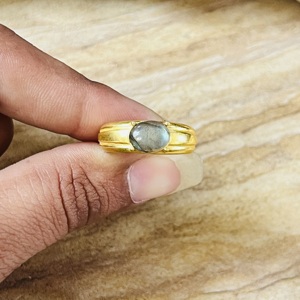 Anillo de Latón con Labradorita de Diseño Único, Anillo de Estilo Vintage Chapado en Oro de 18k, Anillo para Hombre Hecho a Mano con Piedras Preciosas, Anillo al por Mayor - Product Image 2