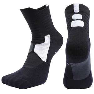 Chaussettes de sport professionnelles pour hommes et jeunes, en coton respirant, absorbant, antibactériennes, séchage rapide, vente en gros - Product Image 3