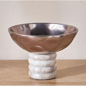 Cuenco de compota de aluminio metálico esculpido en forma de rosa, con base de pedestal de mármol acanalado apilable, de lujo y contemporáneo, para mesa de comedor y fiestas - Product Image 1