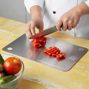 Planche à découper rectangulaire en acier inoxydable, antidérapante, facile à nettoyer, durable, non toxique, pour la cuisine - Product Image 3