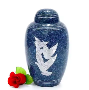 Elegante Urna Funeraria de Metal con Textura de Guijarros Azul Celeste para Cenizas Humanas, con Borde Floral Plateado Hecho a Mano, Recuerdo Conmemorativo - Product Image 1