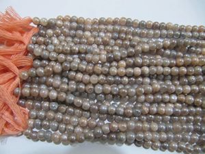 Perles rondes lisses en pierre de lune pêche naturelle, plaquées argent AB mystique, 4-5 mm, brin de 13 pouces de long - Product Image 4