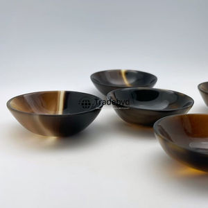 Elegante Tazón de Cuerno, Tazón Decorativo Hecho a Mano de Lujo para Servir en la Mesa de Comedor, Estilo Tradebyd - Product Image 6