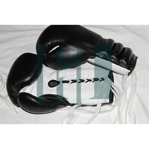 Fabrication en usine de gants de boxe en cuir PU personnalisés avec logo, à lacets, pour les deux sexes, de 8 oz à 16 oz - Product Image 5