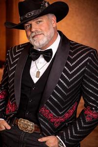 Costume de smoking noir brodé pour homme avec motif chevron à paillettes – Blazer formel de marié pour mariage, costume 3 pièces - Product Image 2