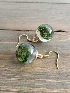 Resin Ball Drop <b>Earrings</b> with Natural Pearl Green Moss Inclusion Fashion Style Women's Party Jewelry - Product Image 4