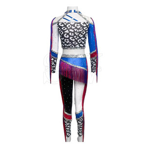 Ensemble d'uniformes de majorettes pour filles avec accents décoratifs et coupe confortable pour les événements scolaires et les défilés publics - Product Image 3