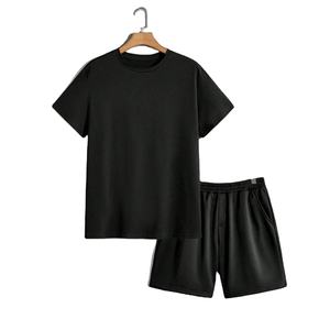 เสื้อยืดแขนสั้นลำลองและกางเกงขาสั้นชุดเซ็ตสองชิ้นสำหรับผู้ชาย ผ้าฝ้ายพิมพ์ลาย 100% น้ำหนัก 220 กรัม - Product Image 1