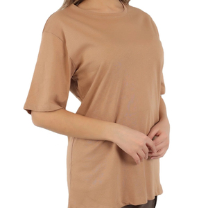 เสื้อยืดคอตตอนออร์แกนิคสไตล์วินเทจสำหรับผู้หญิง แขนสั้น ทรงหลวม พิมพ์ลายสกรีนโลโก้ตามสั่ง แบบเรียบๆ ขายส่ง - Product Image 1