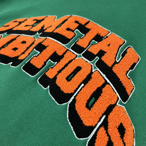 Veste varsity vintage imperméable streetwear d'hiver avec patchwork brodé, patch personnalisé, unisexe - Product Image 5