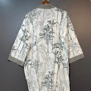 Bata Kimono de Algodón Suave con Estampado de Dibujos Animados para Mujer, Camisón de Verano Hecho a Mano ODM con Cuello en V y Cintura Elástica, Largo Completo - Product Image 1